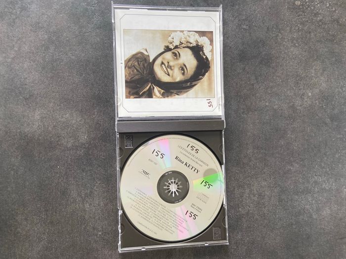Album étoiles de la chanson Rina Ketty - photo numéro 2