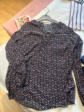 Lot 3 blouses