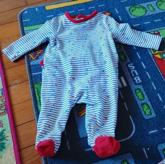 6 pyjamas 3 mois - photo numéro 4