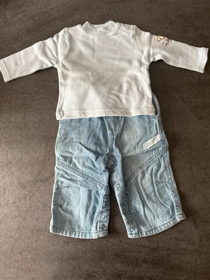 Tenue enfant 6-9 mois