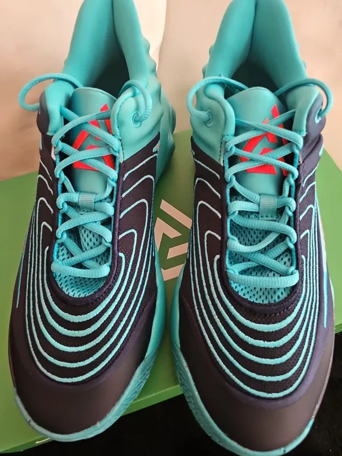 🔥Nike Giannis Immortality 4 T.44,5🏀 - photo numéro 4