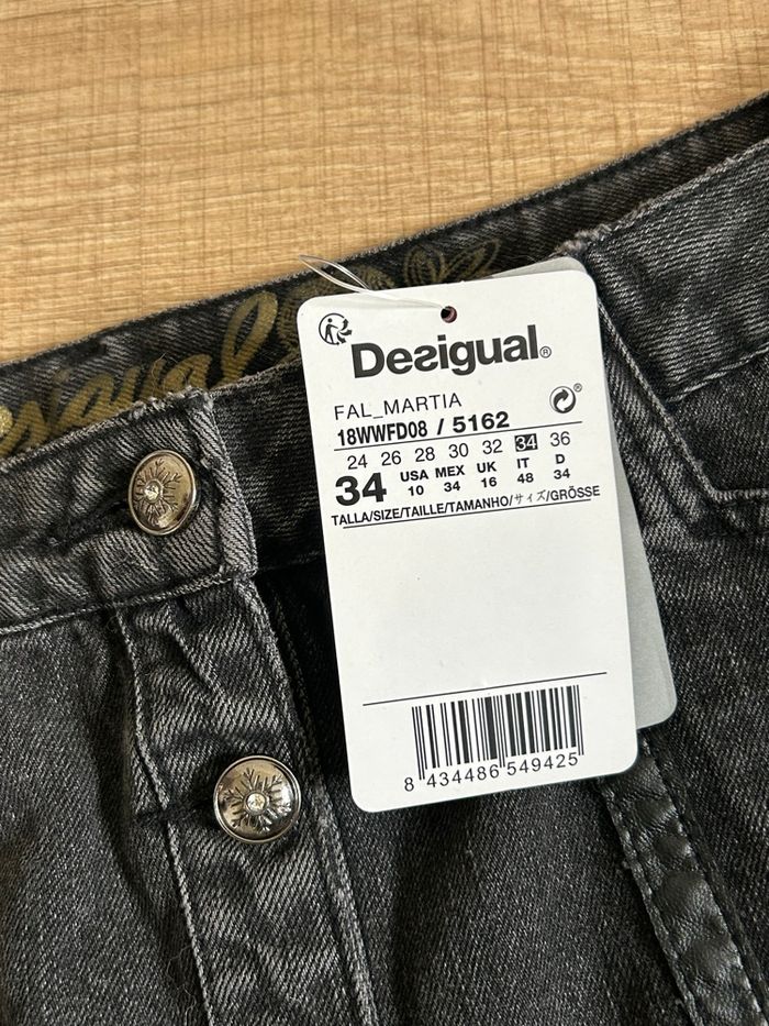 Jupe noire neuve en jean Desigual taille 34 (taille très grand) - photo numéro 9