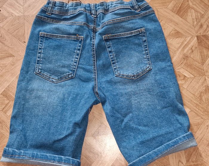 Short 14ans - photo numéro 2