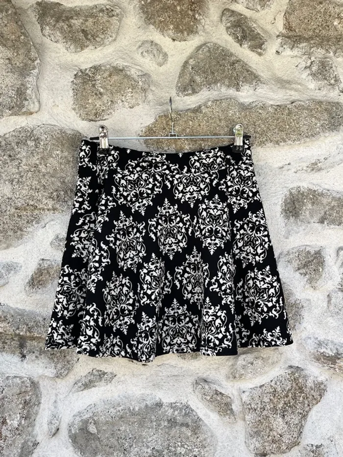 Jupe à motifs - photo numéro 3