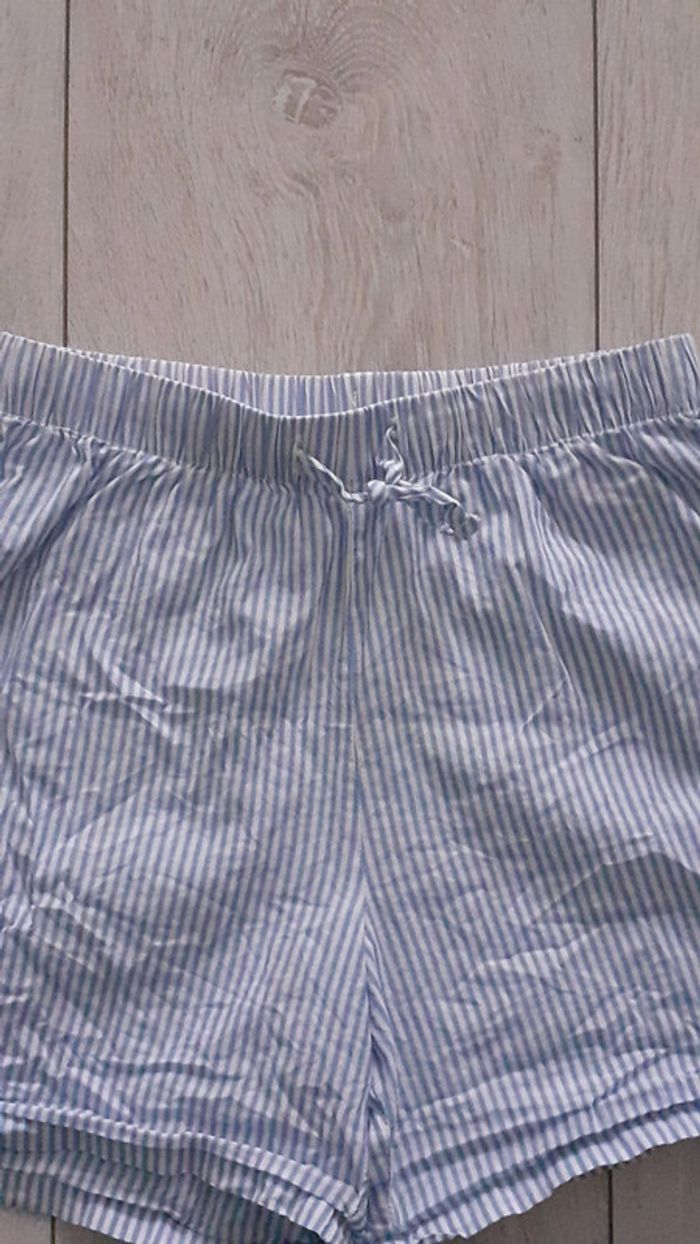 Short 7/8 ans - photo numéro 2