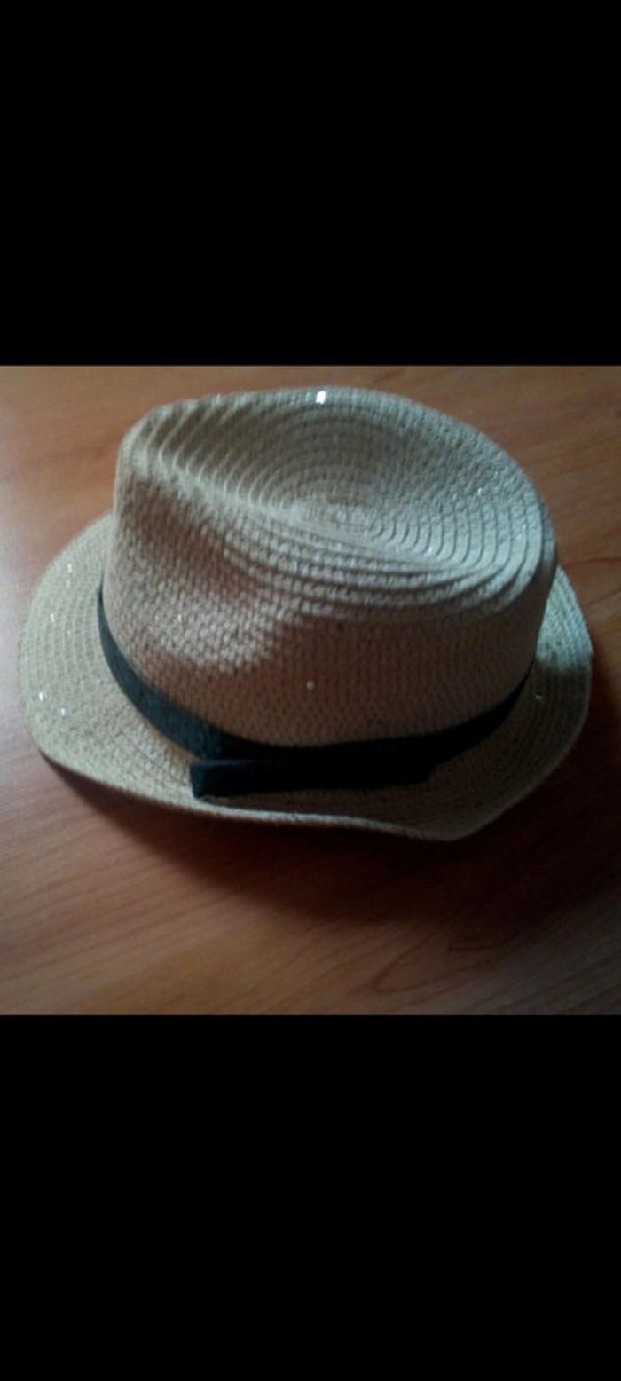 Chapeau taille 54 - photo numéro 3