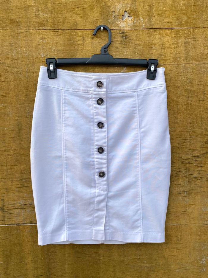 Jupe tailleur blanche zara