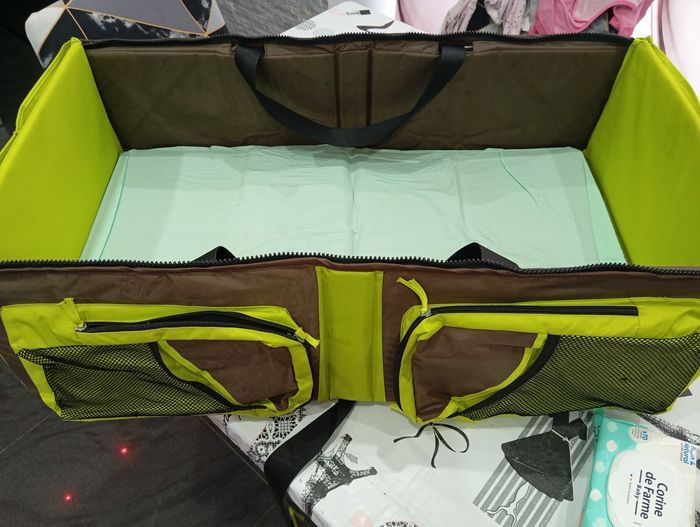 Lit nomade bébé sac bandoulière
