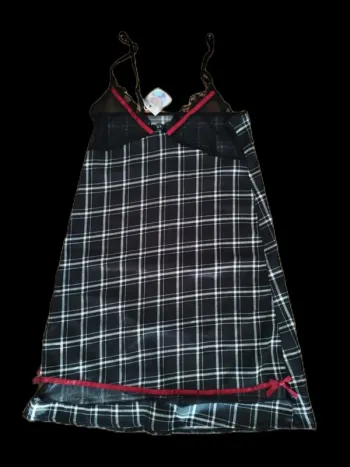 Nuisette robe carreaux noirs rouge YK2 2000 plumetis noeud rouge