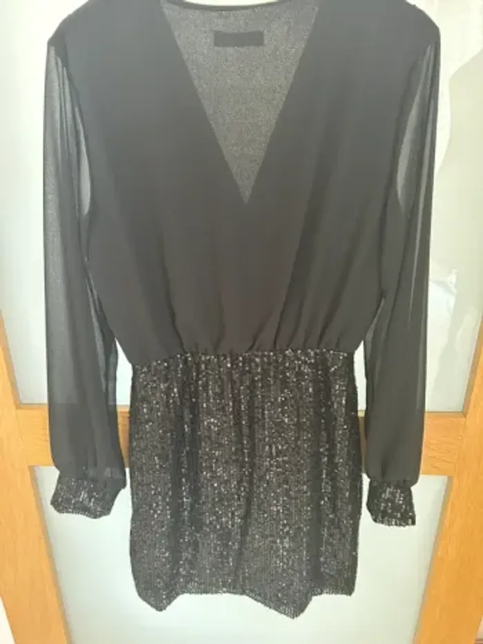 Robe à sequins - photo numéro 3