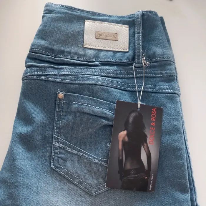 Joli jeans Dolce & Rosa - photo numéro 2