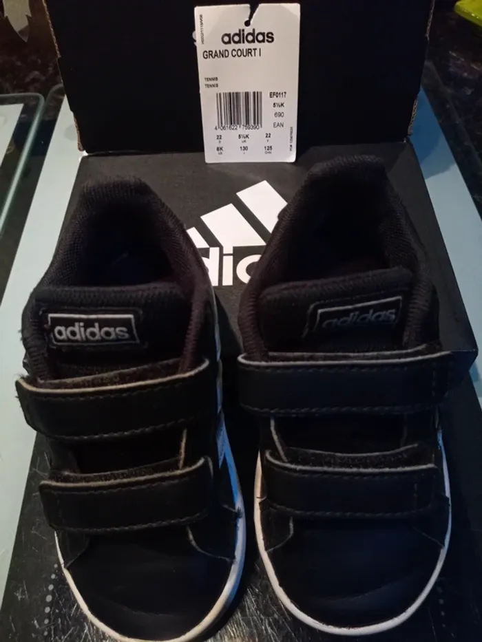 Basket Adidas noires - photo numéro 2
