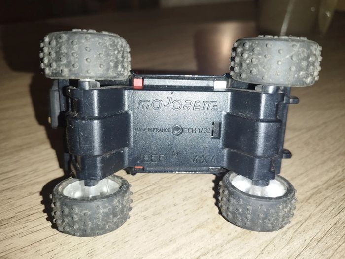 Majorette jeep 4x4 - photo numéro 4
