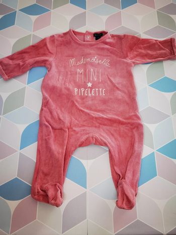 D3886 - pyjama fille 3 mois