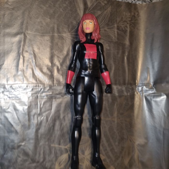 figurine MARVEL - 30 cm