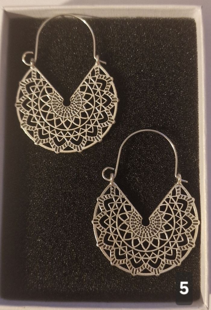 Boucles d'oreilles - photo numéro 9