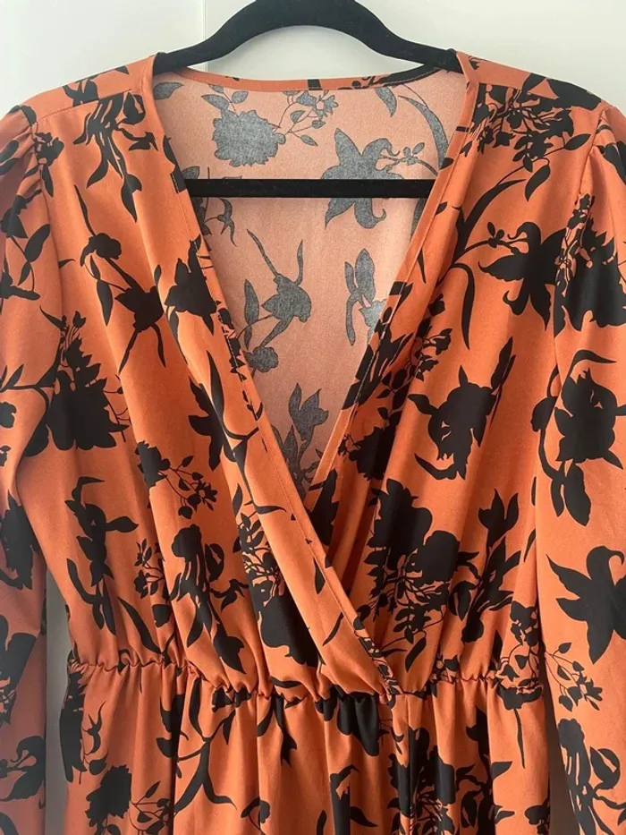 Robe longue taille L en très bon état - photo numéro 3