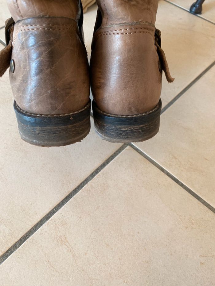 Bottes en cuir - photo numéro 3