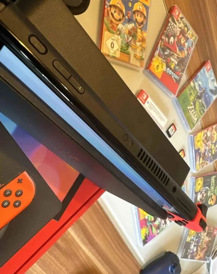 Nintendo switch oled - photo numéro 6