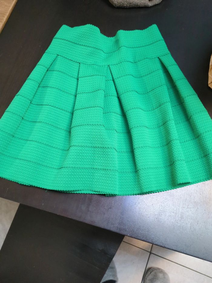 Jupe plissée vintage verte h&m neuve - photo numéro 4