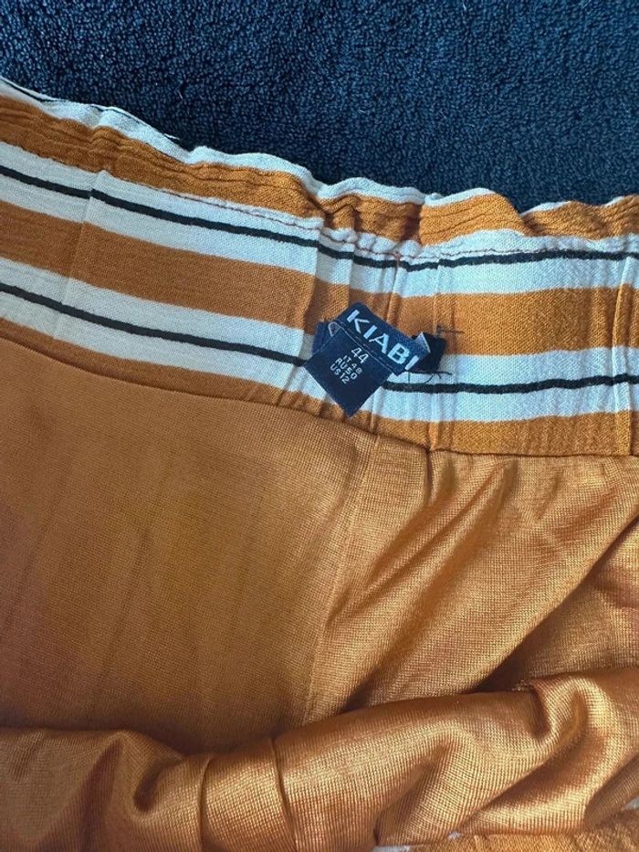 Short rayé kiabi T44 - photo numéro 3