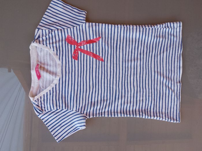 T-shirt marinière avec nœud rouge Emma 7 ans