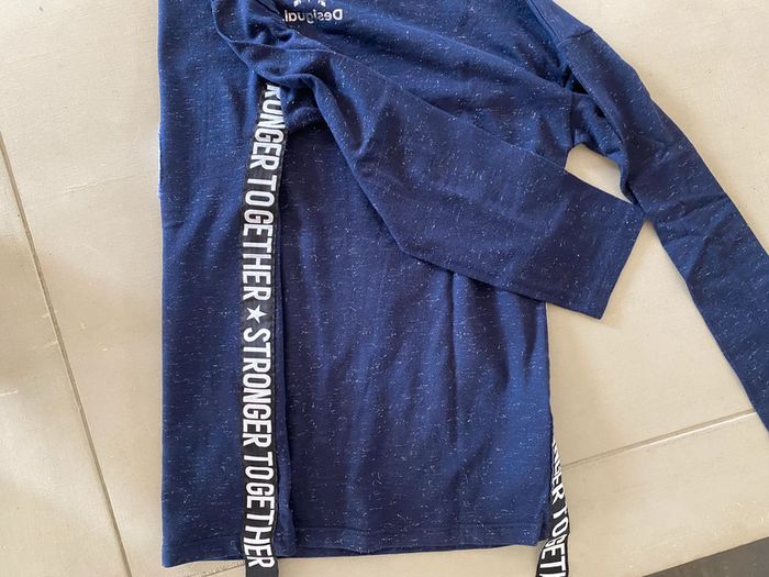 Tee shirt Desigual Disney avec sequins Reine des Neiges manche longue 11-12 ans - photo numéro 13