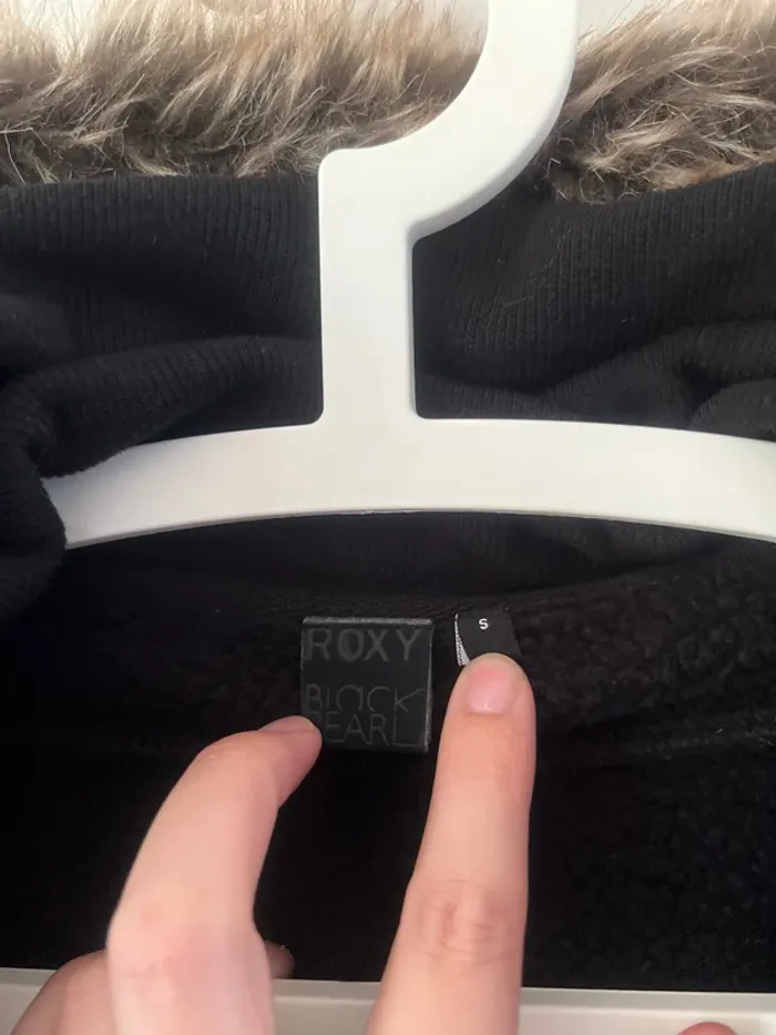 Superbe veste chaude Roxy à paillettes - photo numéro 2