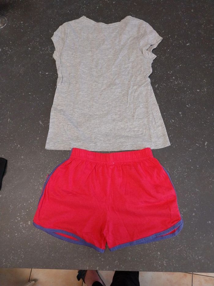 Short violetta et tee shirt kiabi 10 ans - photo numéro 7