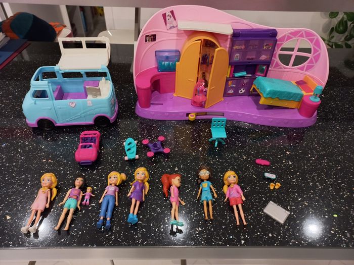 Lot de polly pocket + van + fabrique à gommes en bon état