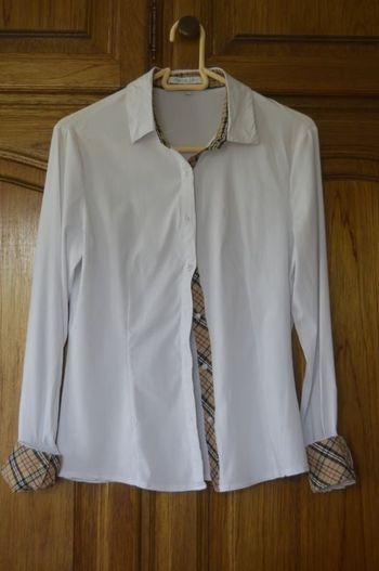 chemisier blanc cintré taille L