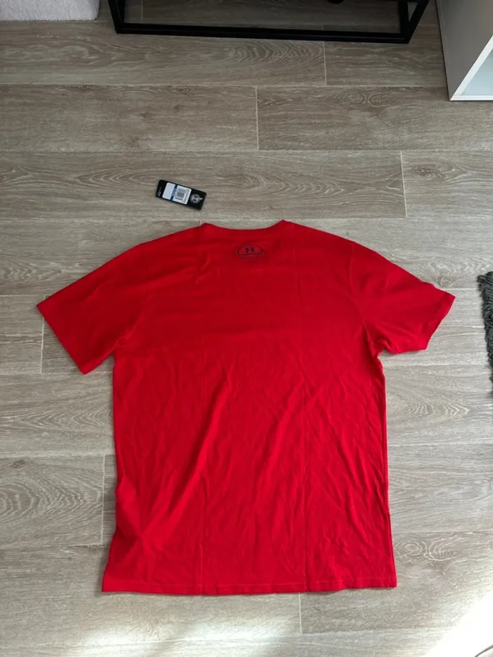 T-shirt rouge Under Armour XL - photo numéro 4