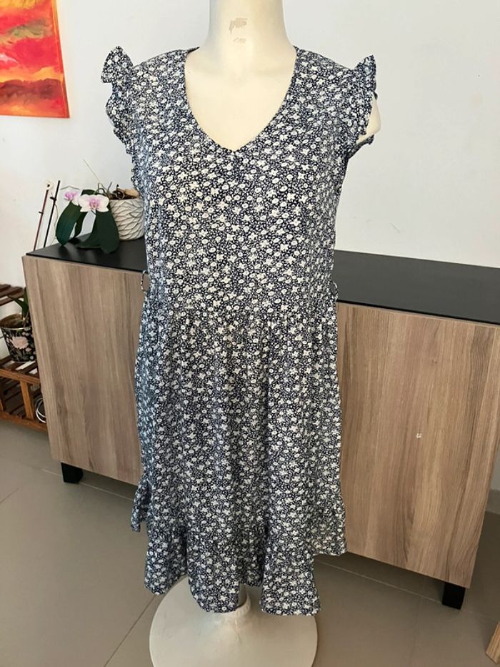 Robe fluide fleuri taille M . PM mère & fille - photo numéro 2