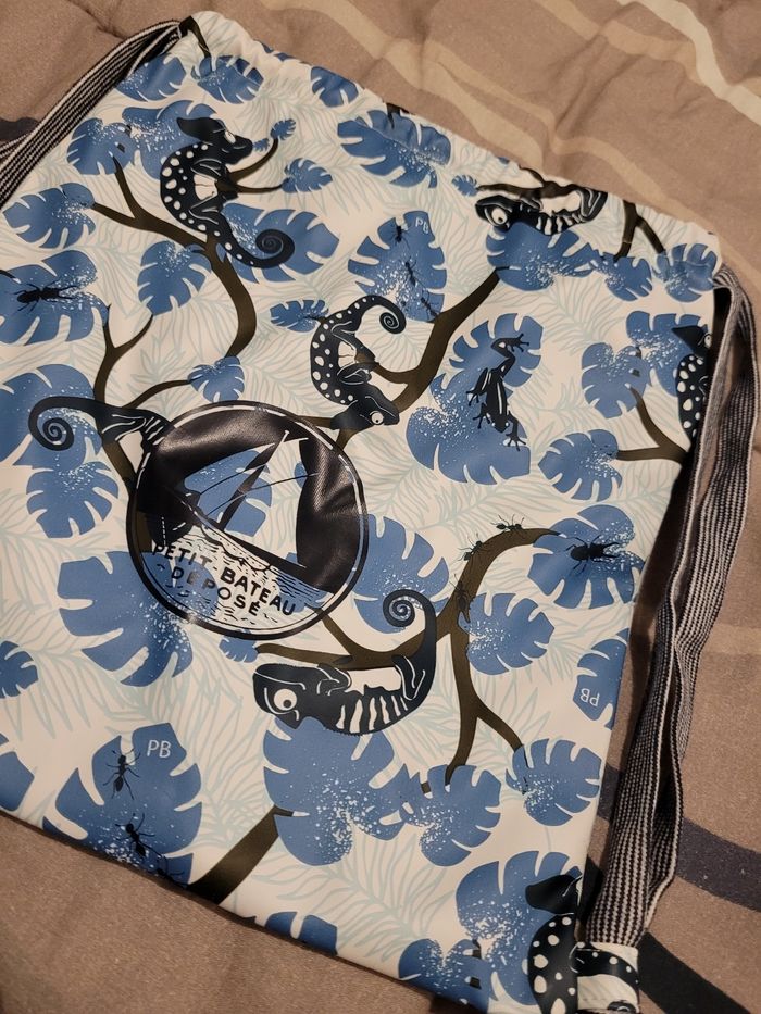sac étanche petit bateau pour maillot de bain matière ciré  (15e) - photo numéro 2