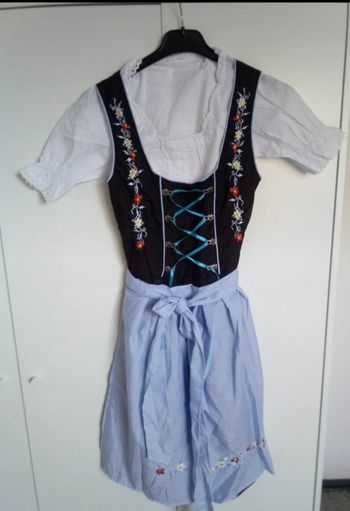Dirndl