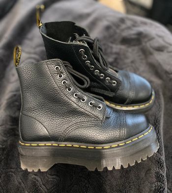 Dr Martens