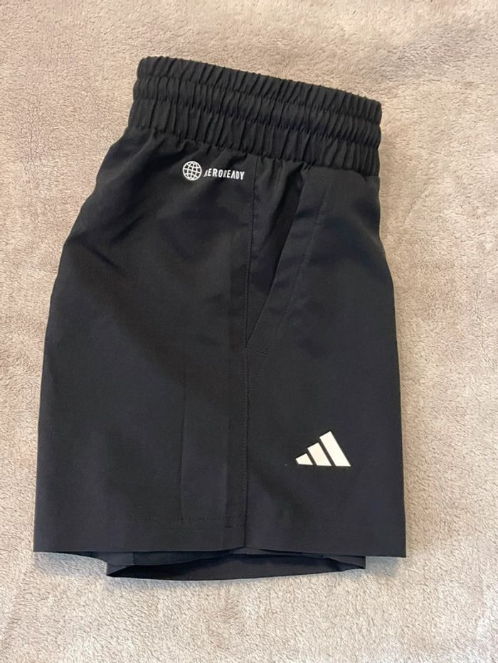 Adidas - Short club 3s boy, noir, Taille 9-10 ans - photo numéro 7