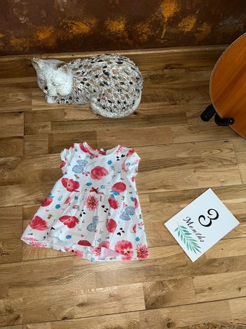 Jolie petite robe catimini très bon état 3 mois/59 cm