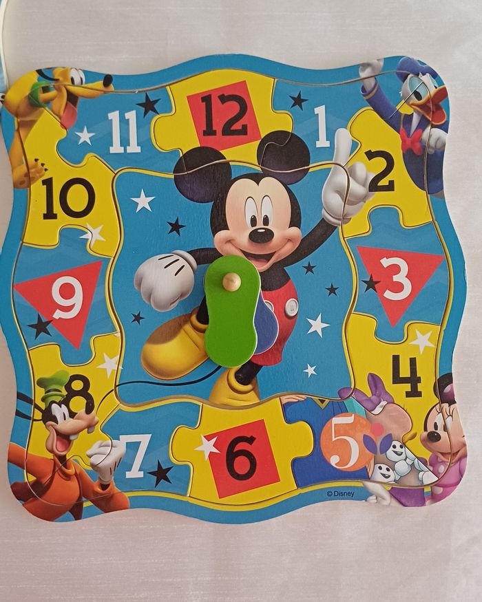 Puzzles bois heure Disney - photo numéro 3