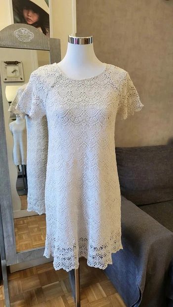 Collection capsule pépite Ba&sh Robe dentelle crochet Valeur 360 euros