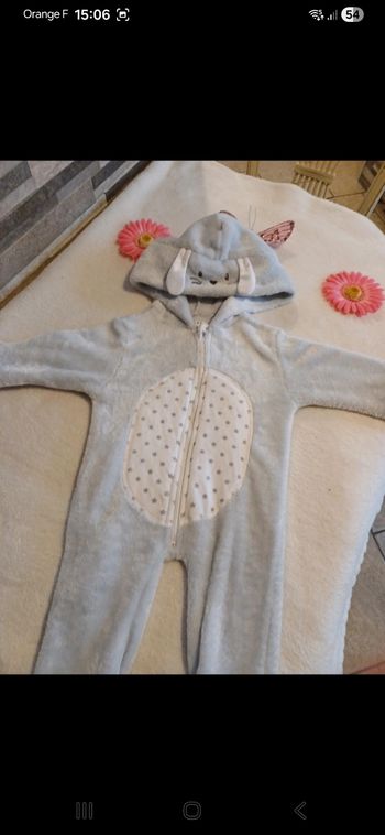 Pyjama bébé taille 12 mois