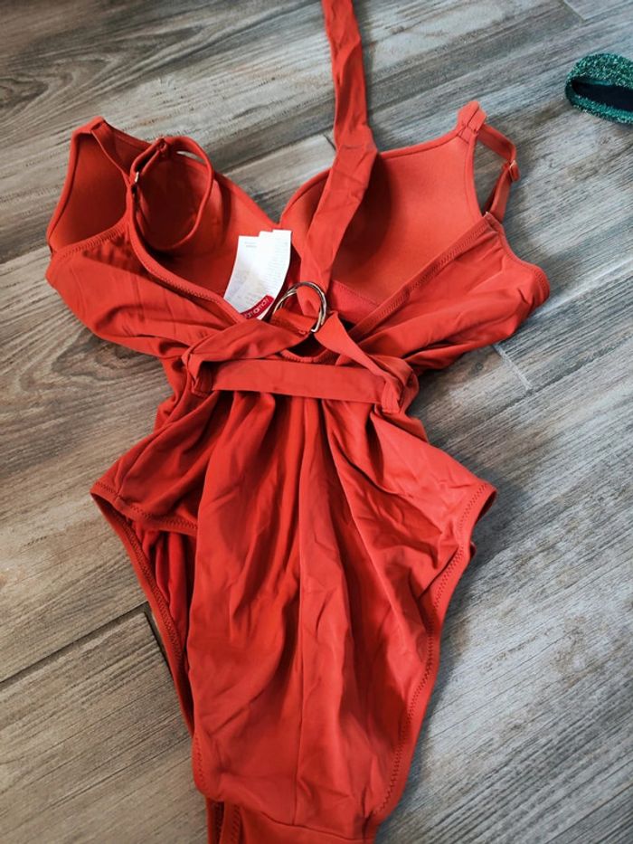 Maillot de bain une pièce terre de sienne Yamamay Taille 90 B (38) - photo numéro 2