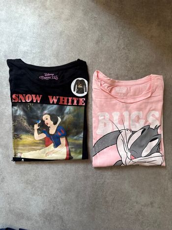 Lot de tee shirts Disney 