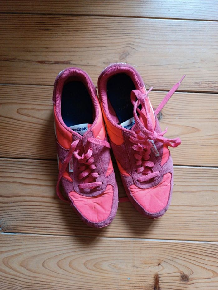 Reebok rose