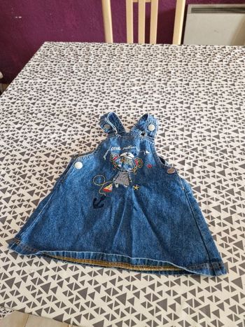 Robe taille 6 mois