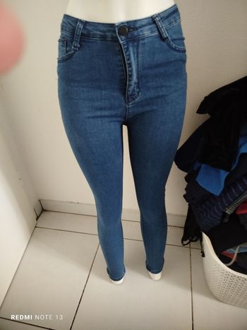 #kytieSfemme. Jeans slim taille S