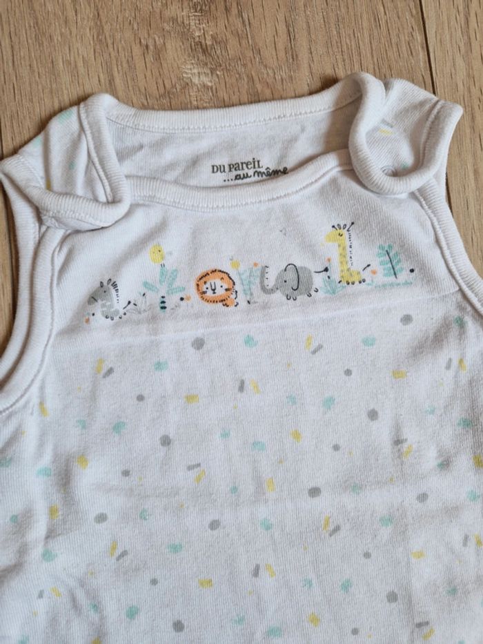 Combinaison animaux neuve - photo numéro 2