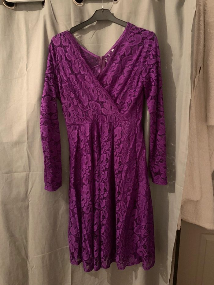 Robe dentelle Taille xl