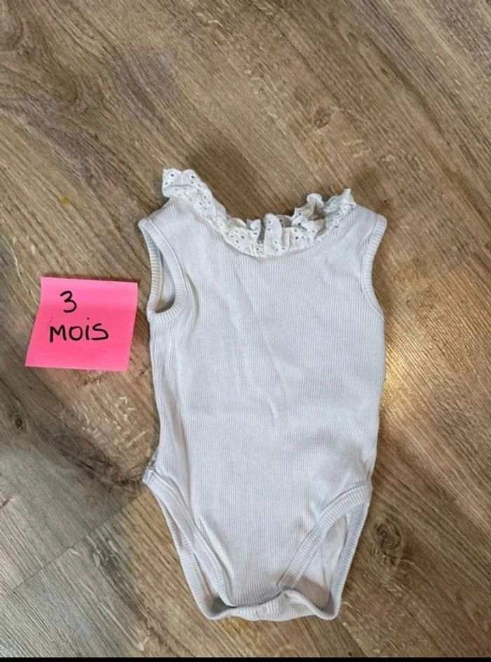 Body 3 mois - photo numéro 2