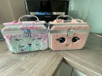 2 boîtes à secrets